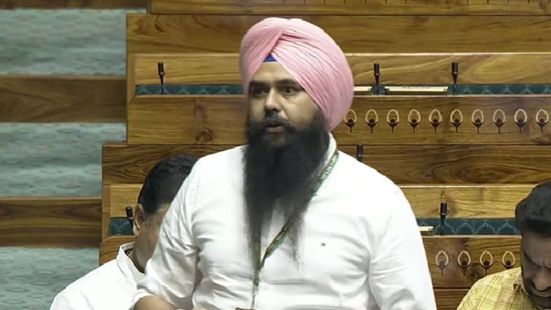 AAP MP Malvinder Kang raises important issues related to education in Parliament